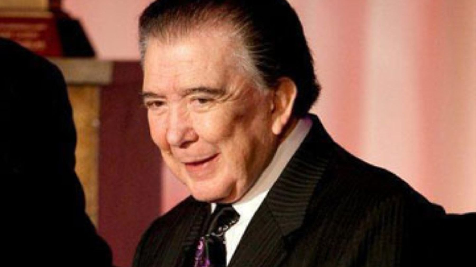 El dueto Hermanos Cantoral, formado en los años 50, dejó un legado musical con piezas icónicas como “El Preso Número 9” (Foto: Twitter @XEB1220AM)