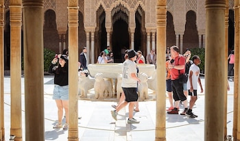 27/06/2023 Turistas en la Alhambra de Granada
POLITICA ESPAÑA EUROPA ANDALUCÍA ECONOMIA
JUNTA DE ANDALUCÍA