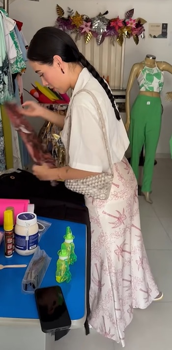 Luisa Fernanda W creó un 'look' a su estilo con ropa de un almacén que no es de marca - crédito @luisafernandaw/IG