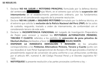 Documento legal con encabezado 'SE RESUELVE:' y cinco puntos de una resolución judicial que menciona a Rojas Marín y la Policía Nacional del Perú