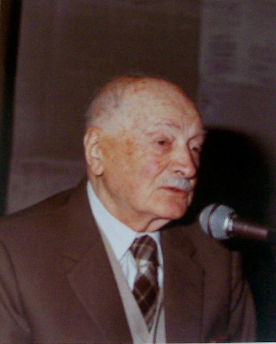 Ya mayor, regresó a su pueblo natal, en Italia, donde fue homenajeado