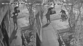 Asalto en SMP: Hombre se baja los pantalones para evitar que delincuentes le roben sus pertenencias