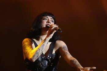 Mon Laferte (Mario Sar)