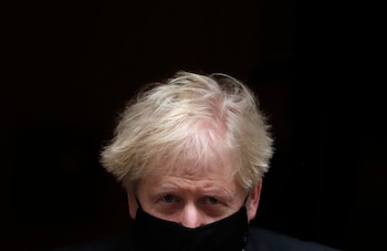 Boris Johnson, primer ministro entre 2019 y 2022. Concretó la salida definitiva del Reino Unido de la Unión Europea, aunque terminó renunciando en medio de escándalos políticos y rebeliones dentro de su partido. (AP/ARCHIVO)