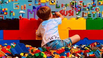 La exposición de arte LEGO