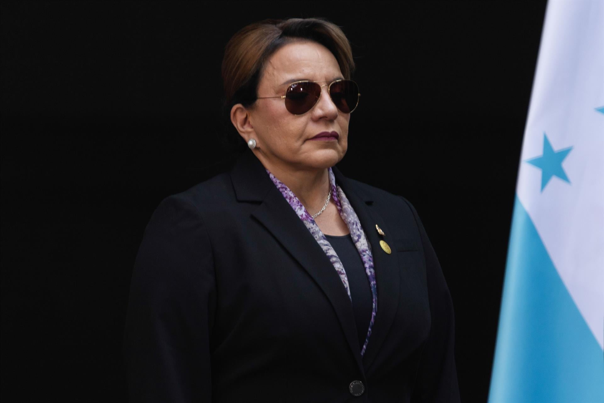 La presidenta de Honduras llama a la movilización mientras la oposición y la OEA piden proteger el escrutinio