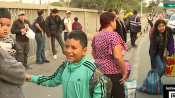 Familias y turistas abarrotan Atocongo