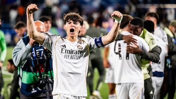 Quién es Carlos Díez, el juvenil español con nacionalidad argentina que es figura en el Real Madrid y se acaba de consagrar en Europa