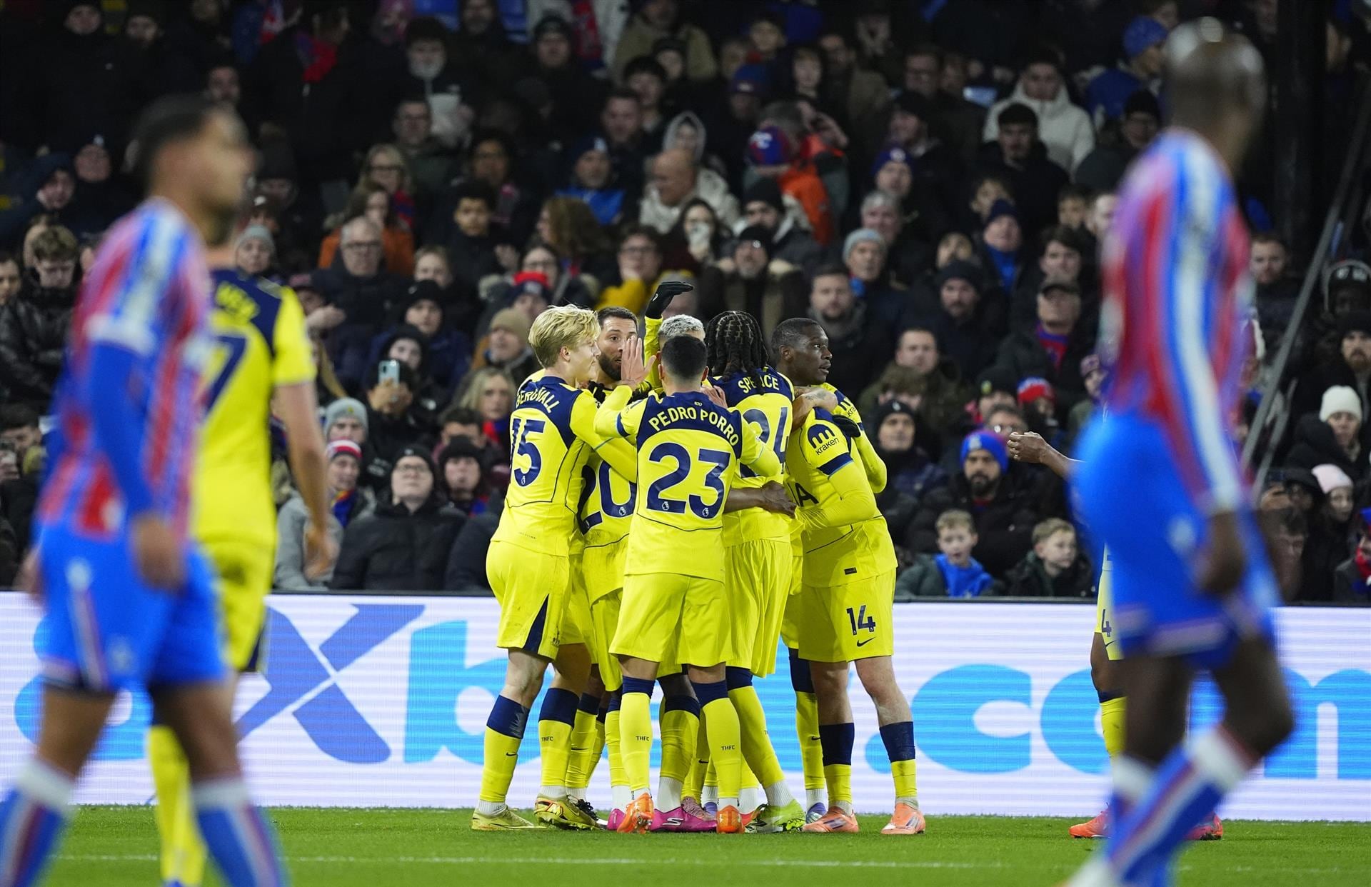 (Crónica) Archie Gray impulsa al Tottenham en el derbi contra el Palace