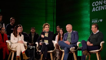 Montero apuesta por construir 100.000