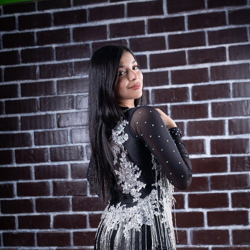 Cielo Fernández es originaria de Chiclayo, Lambayeque, Perú.