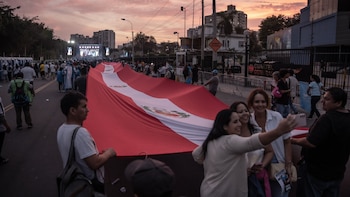 En las elecciones de Perú, 35 candidatos se disputan la presidencia