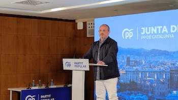 Alejandro Fernández (PP) llama a "construir desde Cataluña el cambio político en España"