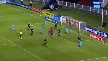 El “gol errado del año”: la increíble chance con el arco vacío que dilapidó Montevideo City Torque en su caída ante Riestra