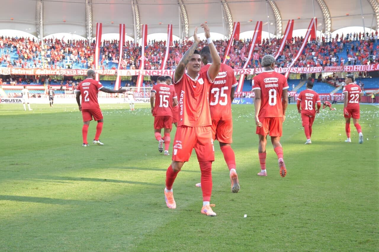 América de Cali comenzó con triunfo 3-0 ante Internacional de Bogotá, siendo Yeison Guzmán la figura del compromiso - crédito Colprensa
