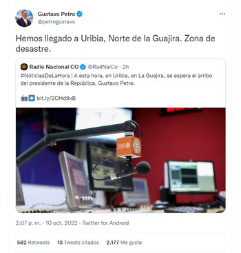 A través de su cuenta de Twitter, el presidente Gustavo Petro anunció su llegada al municipio Uribia, La Guajira, tras el coletazo de Julia en el Caribe colombiano.
FOTO: vía Twitter (@petrogustavo)