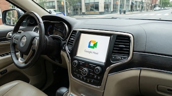No perderás reuniones del trabajo: Google Meet ya está en CarPlay