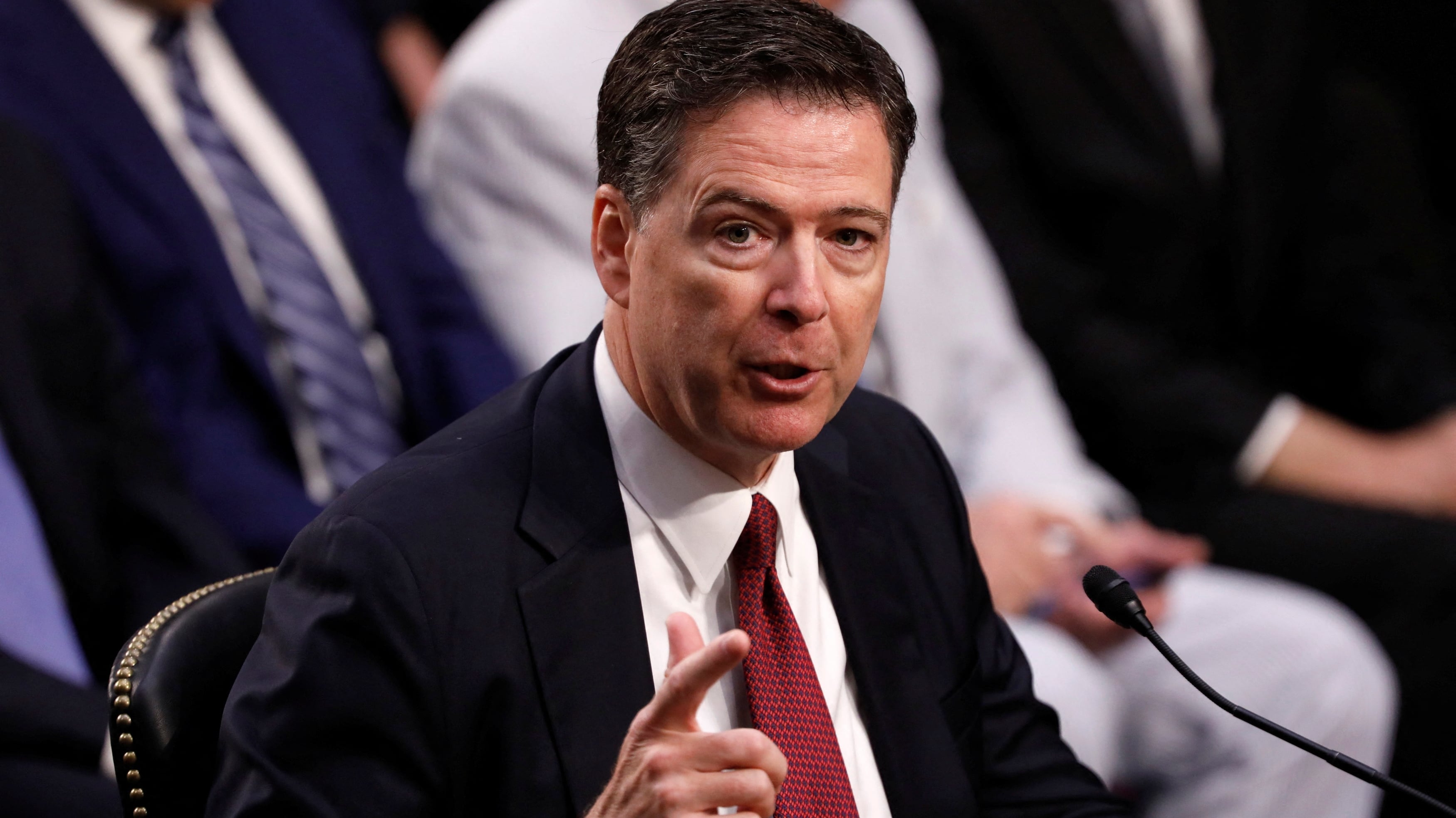 El exdirector del FBI James Comey enfrenta cargos federales por tercera vez en Estados Unidos por filtrar información clasificada