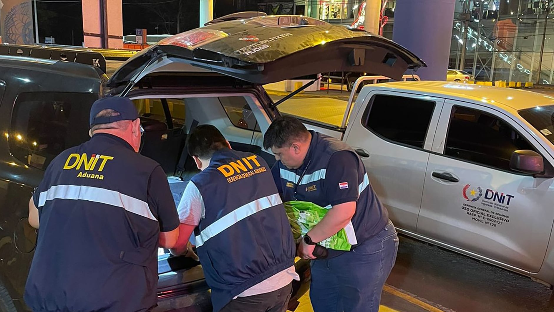 La camioneta Chevrolet que manejaba Kueider pero estaba a su nombre de su socio y amigo, Rodolfo Daniel González