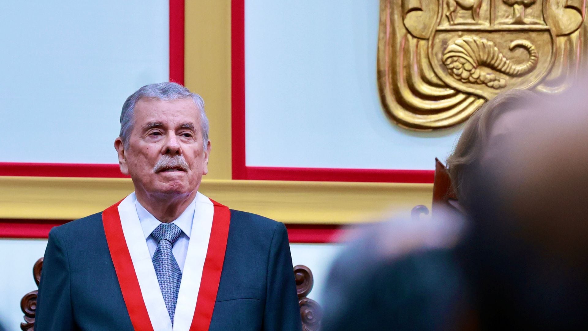 Congreso respalda a policía que abatió a sicario en Comas