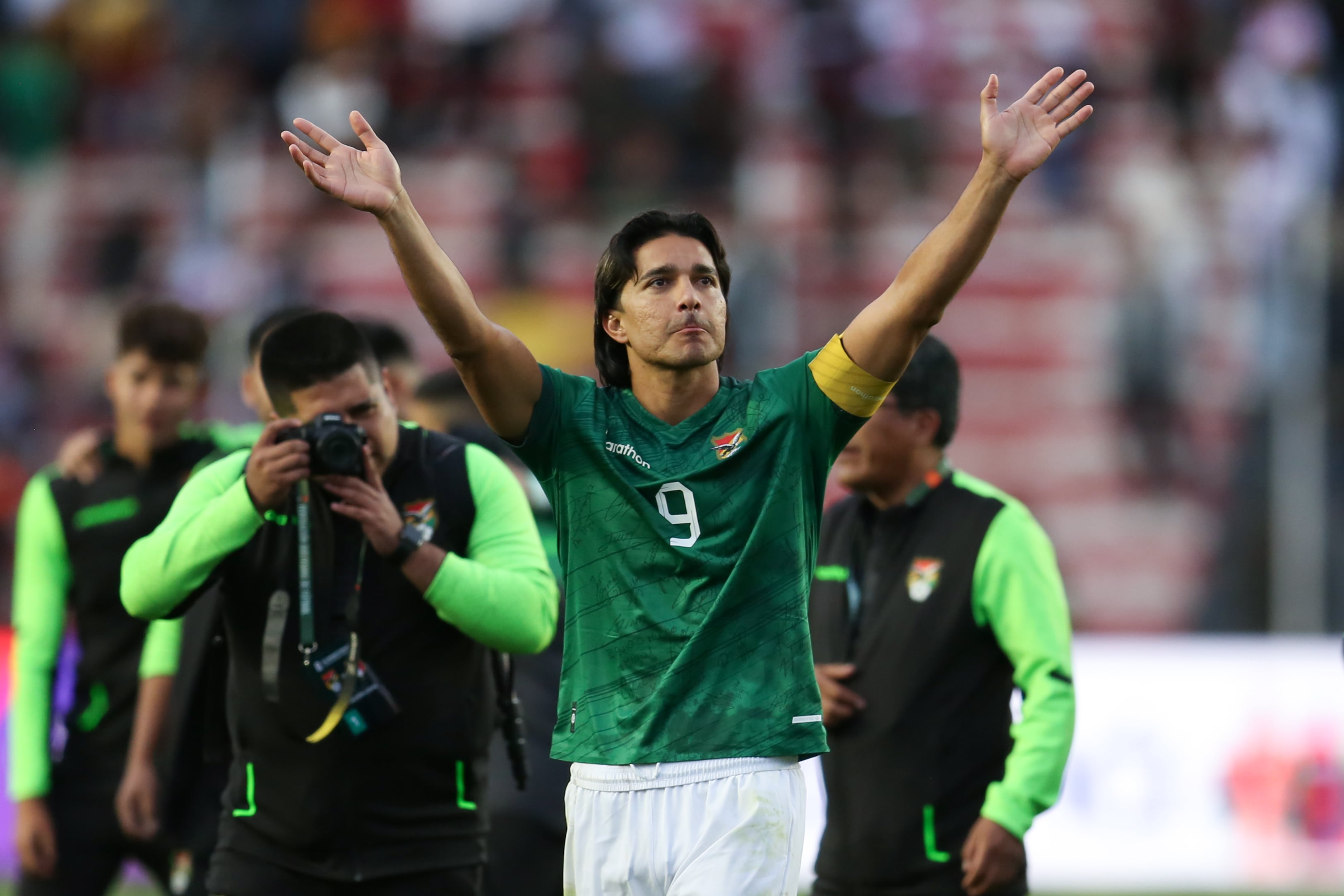 Oriente Petrolero ganó con doblete de Marcelo Moreno Martins y avivó la polémica con el entrenador de Bolivia (EFE/ Luis Gandarillas)