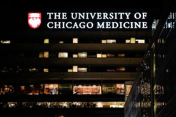 La Universidad de Chicago evitó responder sobre las normativas internas respecto al uso de herramientas digitales en la docencia (REUTERS/Cheney Orr)