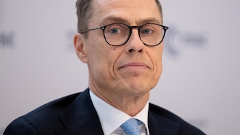 Finlandia anuncia que se suma a la iniciativa de disuasión nuclear avanzada impulsada por Francia