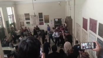 Defensoría pide definir rectorado de la UNI tras violencia y denuncia por daños ocasionados por personas ajenas y exestudiantes