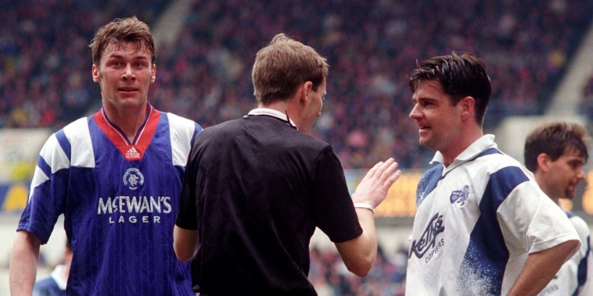 La Federación Escocesa de Fútbol sancionó a Duncan Ferguson con 12 partidos adicionales tras el episodio de la agresión (Facebook/Rangers)