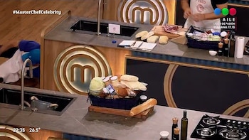 Maxi, en un intento por