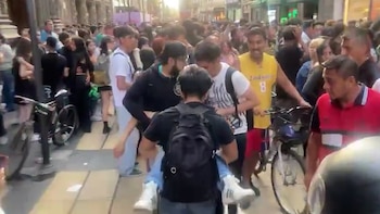 Las autoridades evacuaron el bar