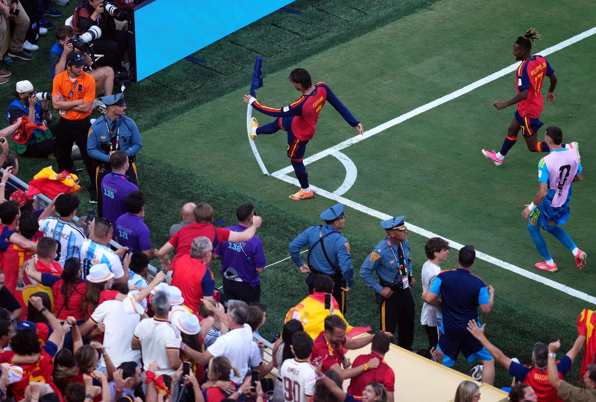 La selección española conquista su séptimo gran trofeo