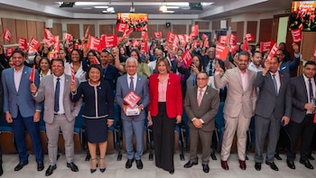El Senado dominicano recibe la certificación “Great Place To Work” tras superar el 97% de aprobación