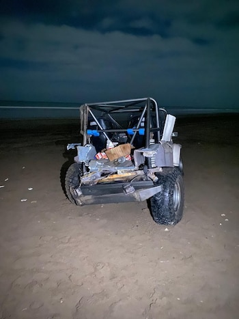 Un mecánico murió en las playas de Necochea mientras realizaba pruebas con un jeep