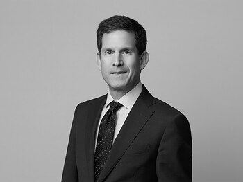Jon Molot, co-CEO de Burford