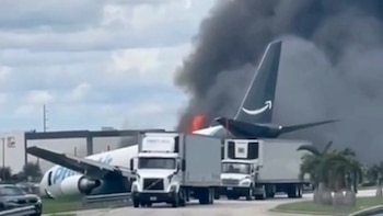 Un avión de carga se estrelló en el Aeropuerto Internacional de Miami