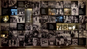 La exhibición se inauguró durante