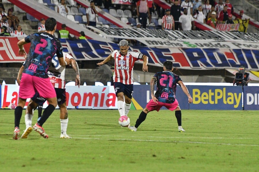 Teófilo Gutiérrez juega sus últimos partidos como profesional en el Junior, antes del retiro -crédito Jairo Cassiani/Colprensa