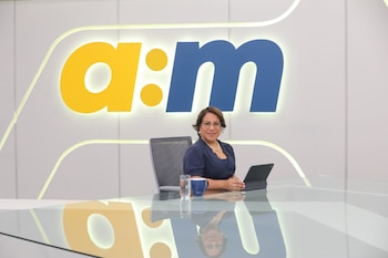 La directora ejecutiva de CORSATUR, Alejandra Durán, durante su participación en el programa Entrevista AM de Canal Diez (Cortesía Entrevista AM).