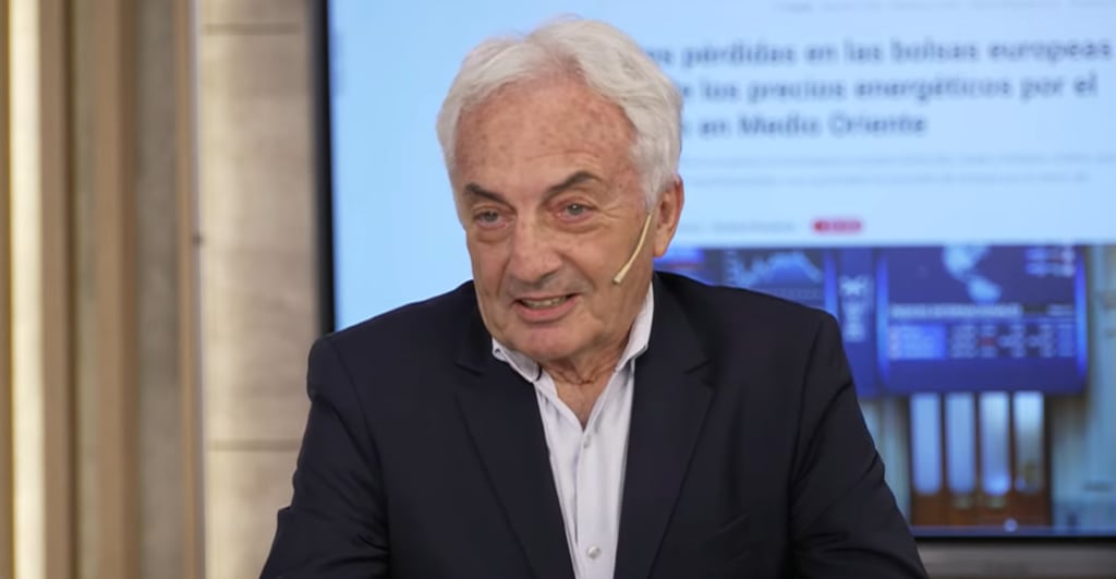 El ex secretario de Energía de la Nación analizó las consecuencias de la escalada de las tensiones y el cierre del estrecho de Ormuz. El alza del petróleo promete mayores exportaciones y divisas, pero anticipa aumentos en los combustibles y presiones sobre la inflación doméstica