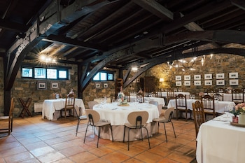 Interior del restaurante (Mendi Goikoa Bekoa)
