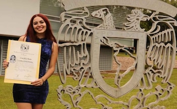 El análisis firmado por Natalia Campos y publicado este 12 de agosto de 2026 señala que el sistema superior apenas procesa la IA generativa mientras avanza la IA agéntica, tras un foro reciente