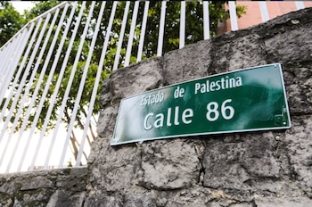 La calle 86 con carrera