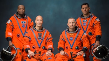 Tres estadounidenses y un italiano serán los próximos astronautas de la misión Artemis III en 2027