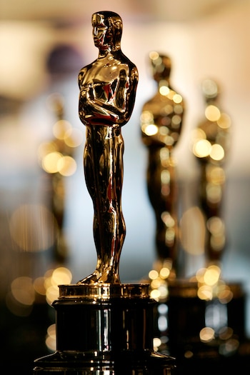 The actual Oscar statues to