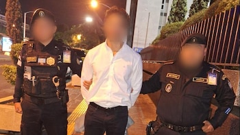 La policía guatemalteca ejecuta la captura de Pedro “N” en la terminal aérea tras solicitud de extradición de Honduras