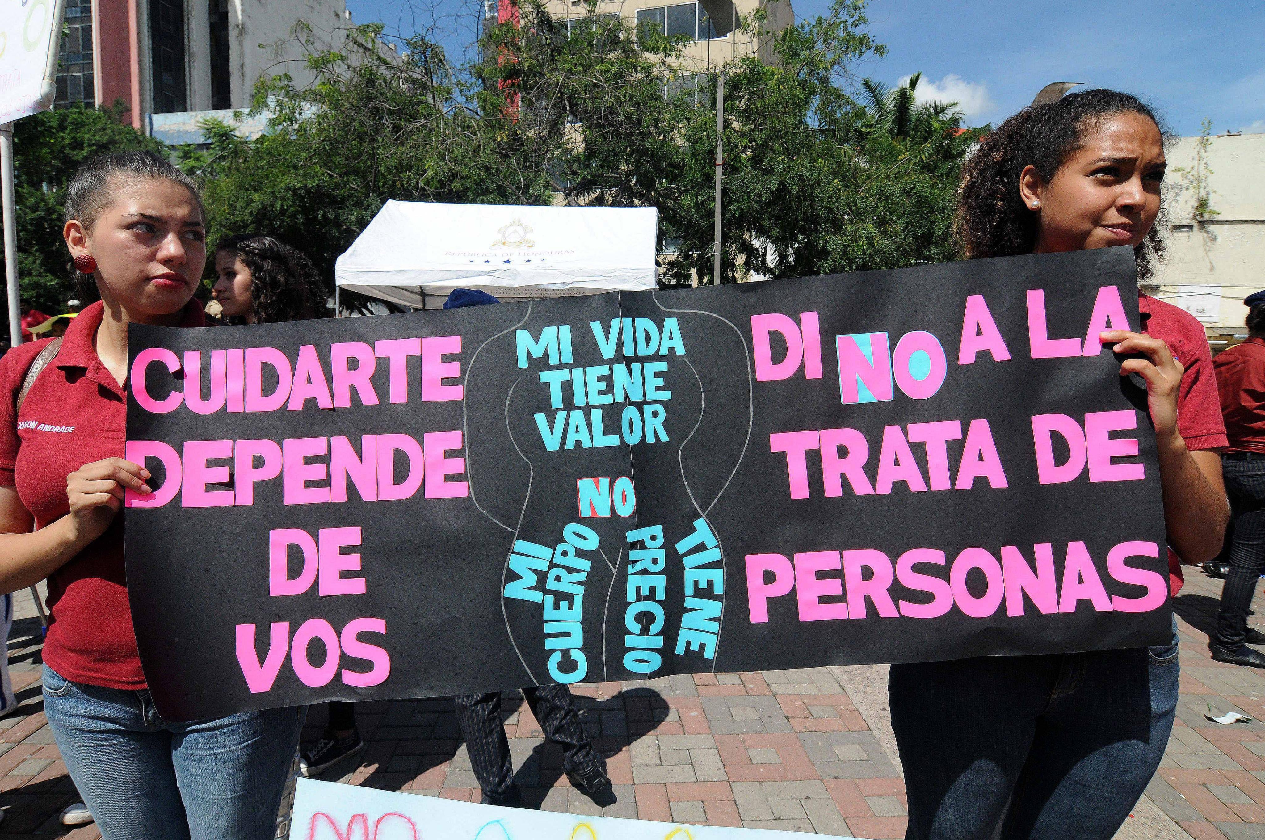 En julio de 2025, el país modificó la Ley 137-03 para elevar las penas de prisión por trata de personas: de un rango de 15 a 20 años pasó a 20 a 25 años, con las multas correspondientes. EFE/Humberto Espinoza/Archivo.