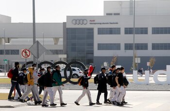 Trabajadores de Audi participan en