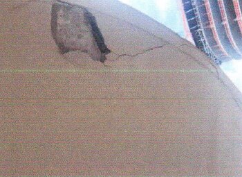 Desprendimiento de hormigón en el