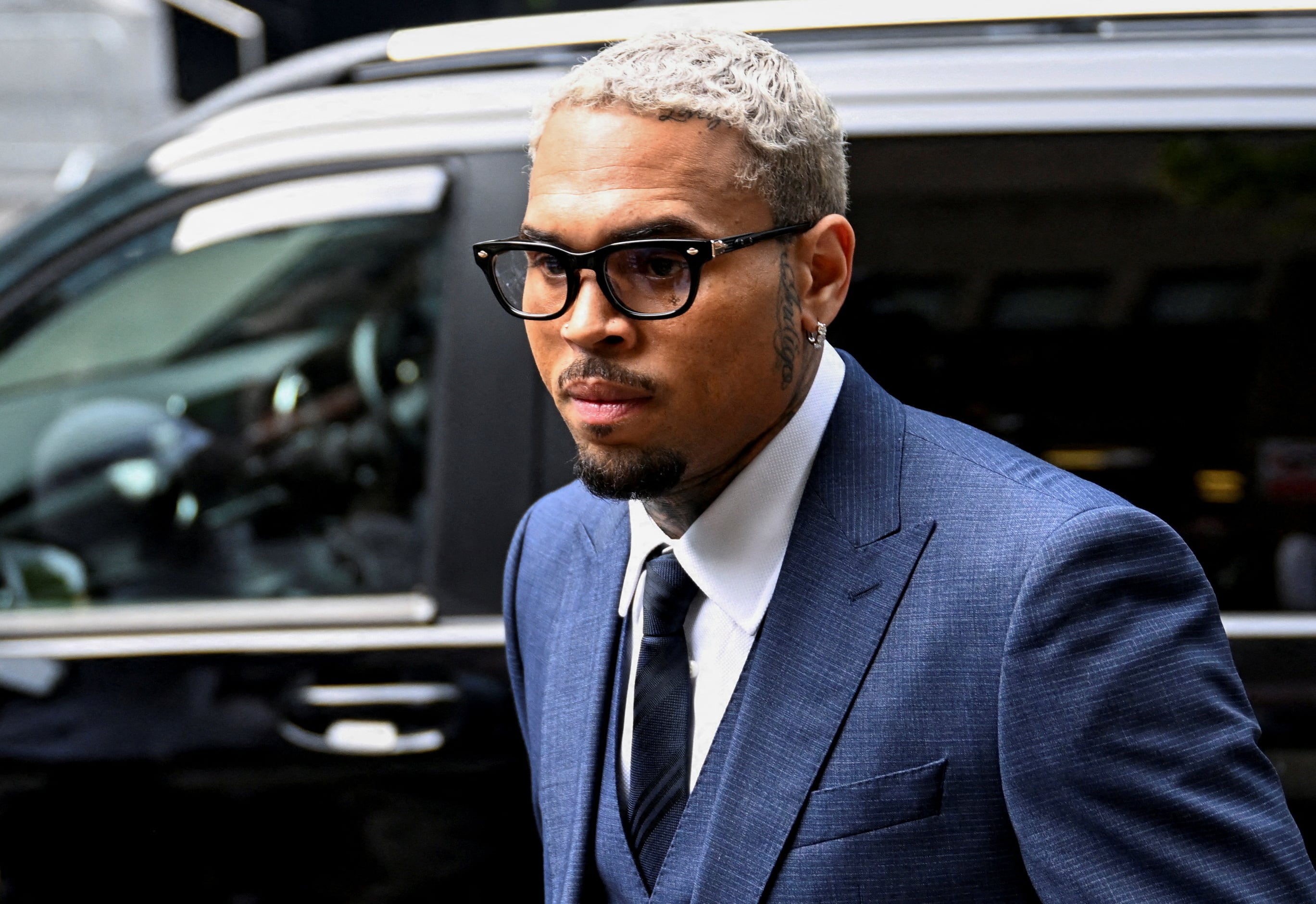 El cantante Chris Brown se declara culpable por un violento altercado en un nightclub de Londres